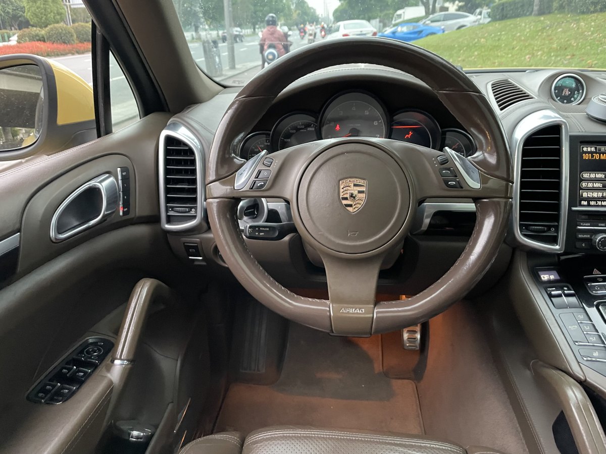 保時(shí)捷 Cayenne  2011款 Cayenne S 4.8L圖片