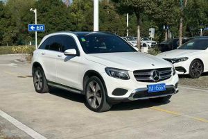 奔驰GLC 奔驰 GLC 300 4MATIC 豪华型