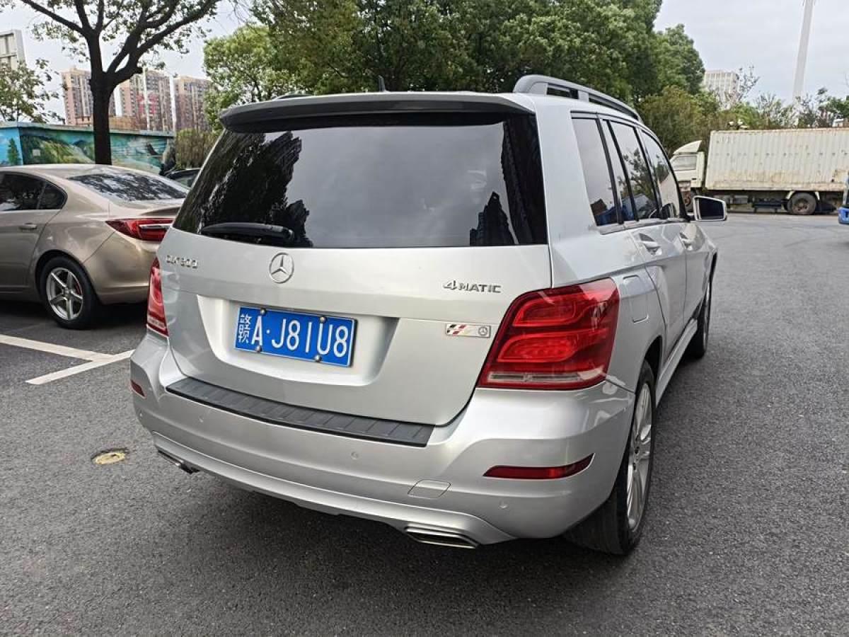 奔馳 奔馳GLK級(jí)  2013款 GLK 300 4MATIC 動(dòng)感型圖片