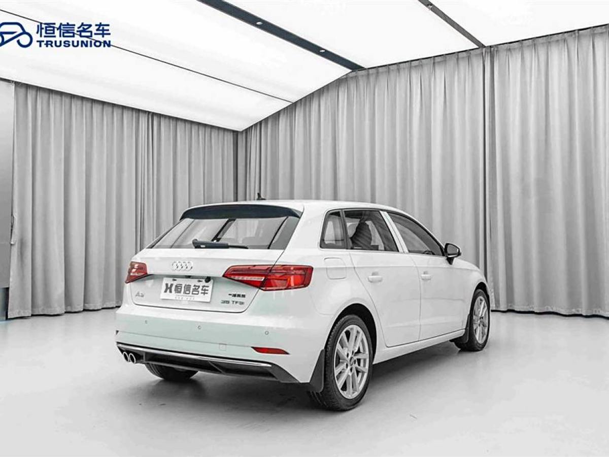 奧迪 奧迪A3  2019款 Sportback 35 TFSI 進(jìn)取型 國(guó)VI圖片