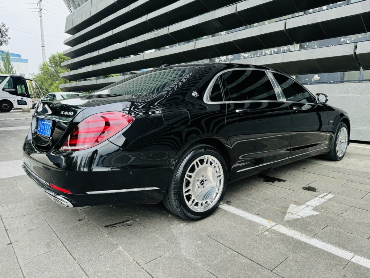 2015年9月奔馳 邁巴赫S級(jí)  2015款 S 400 4MATIC