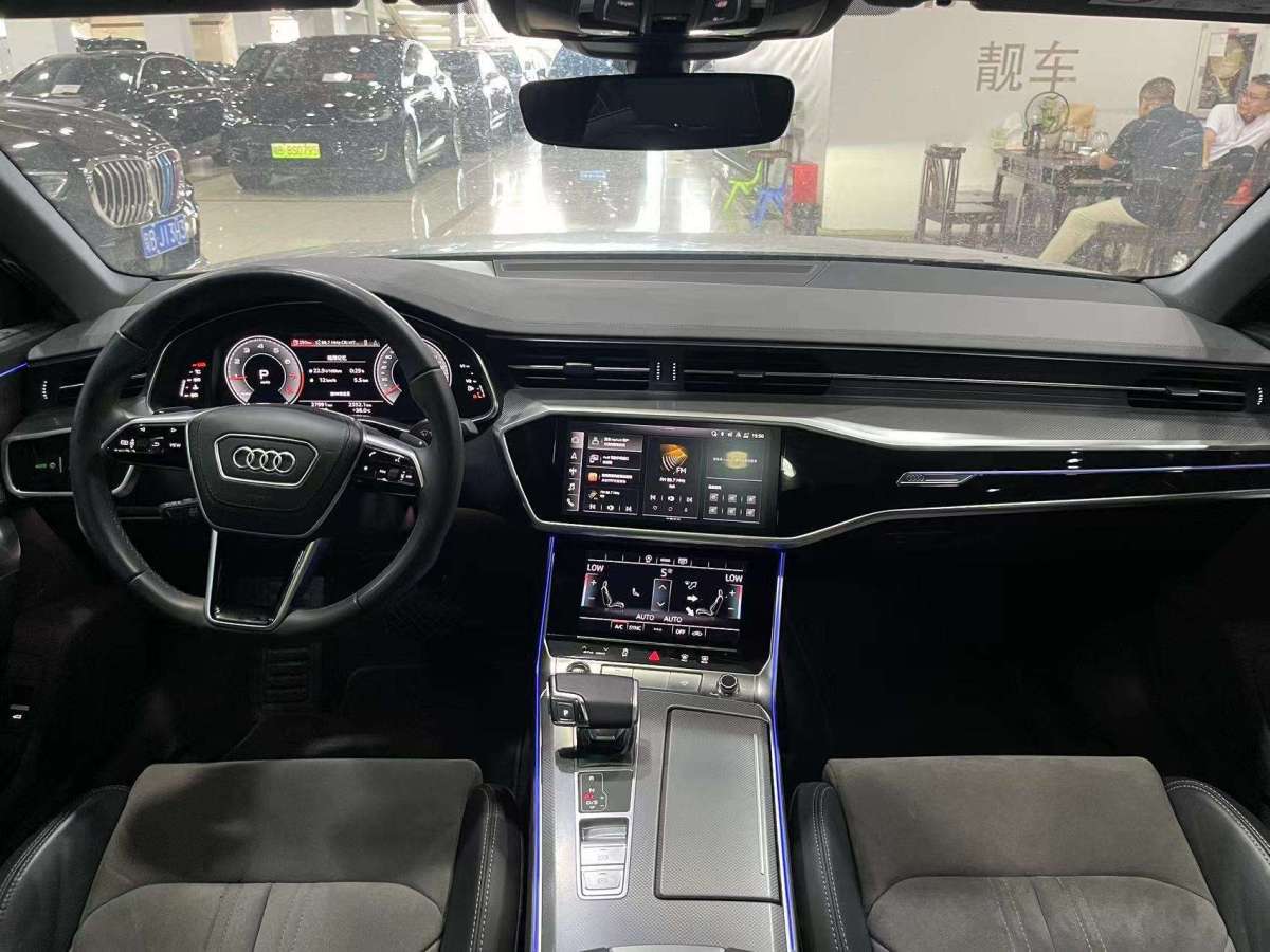 奧迪 奧迪A6L  2023款 40 TFSI 豪華動感型圖片