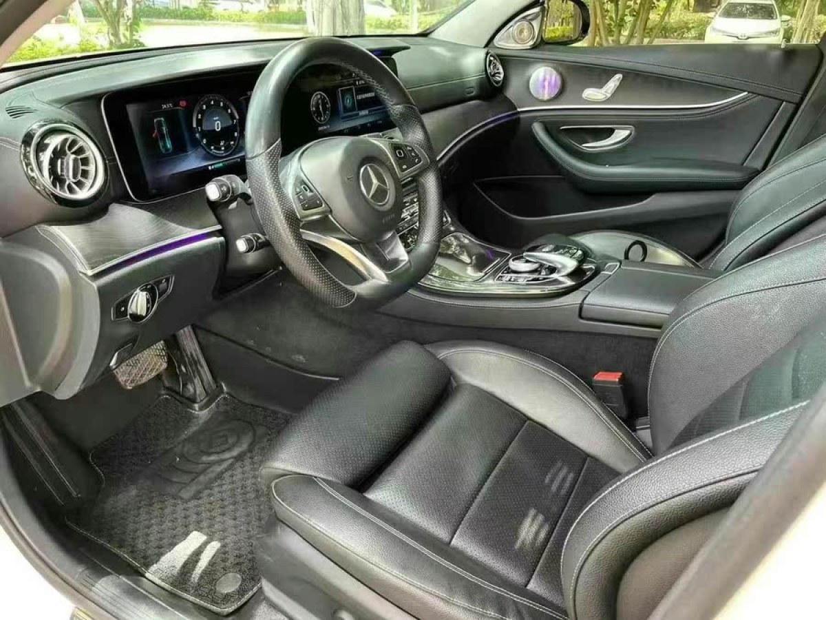 奔馳 奔馳E級  2016款 E 200 L 運動型圖片