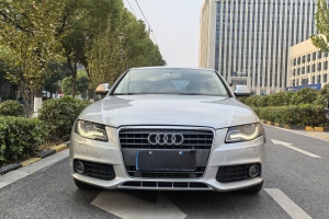 奧迪A4L 奧迪 35 TFSI 自動(dòng)舒適型