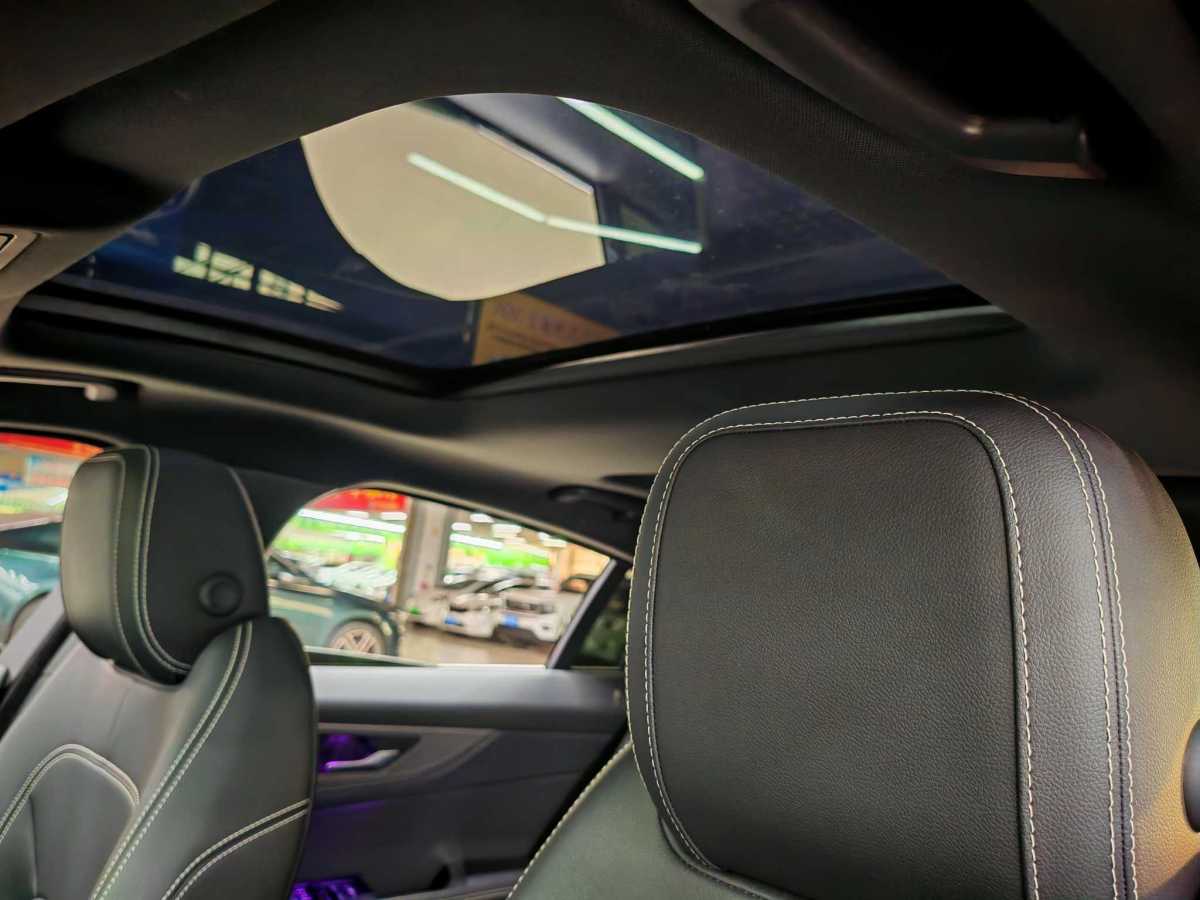 捷豹 XEL  2020款 2.0T 200PS R-DYNAMIC S進取運動版圖片