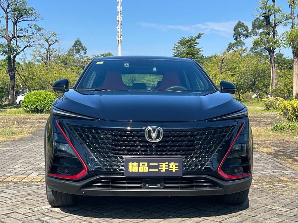 長(zhǎng)安 UNI-T  2020款 1.5T 尊貴型圖片