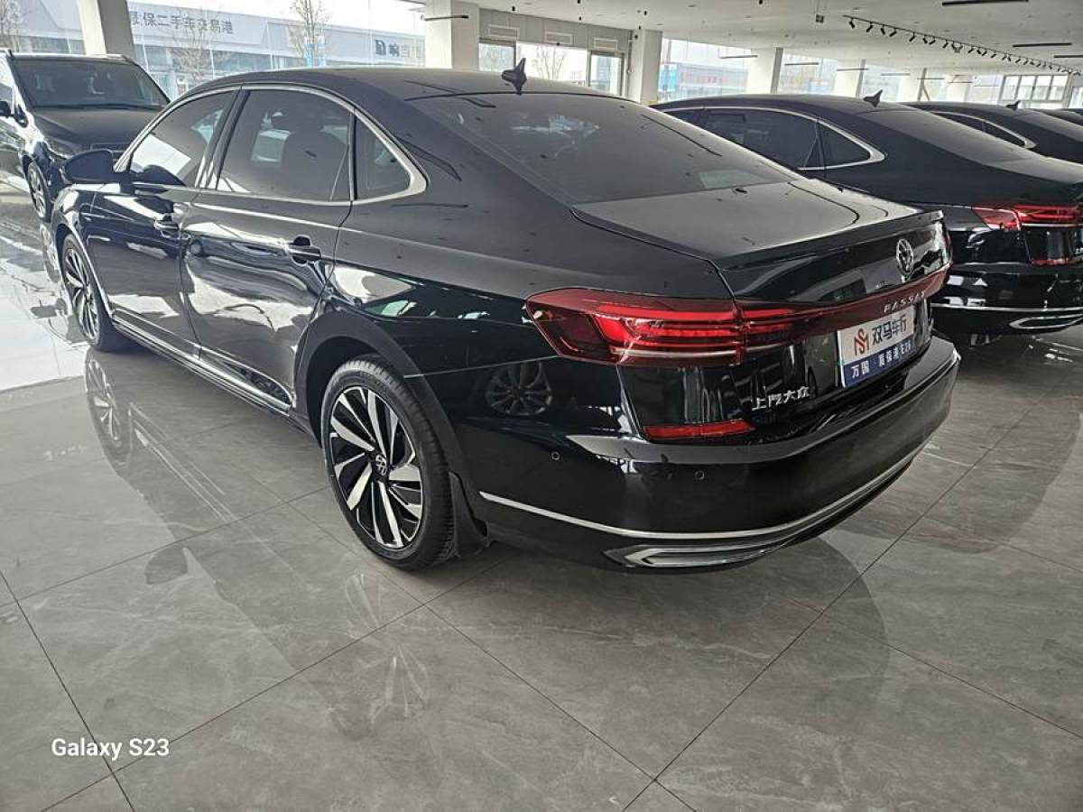 大眾 帕薩特  2022款 330TSI 豪華版圖片