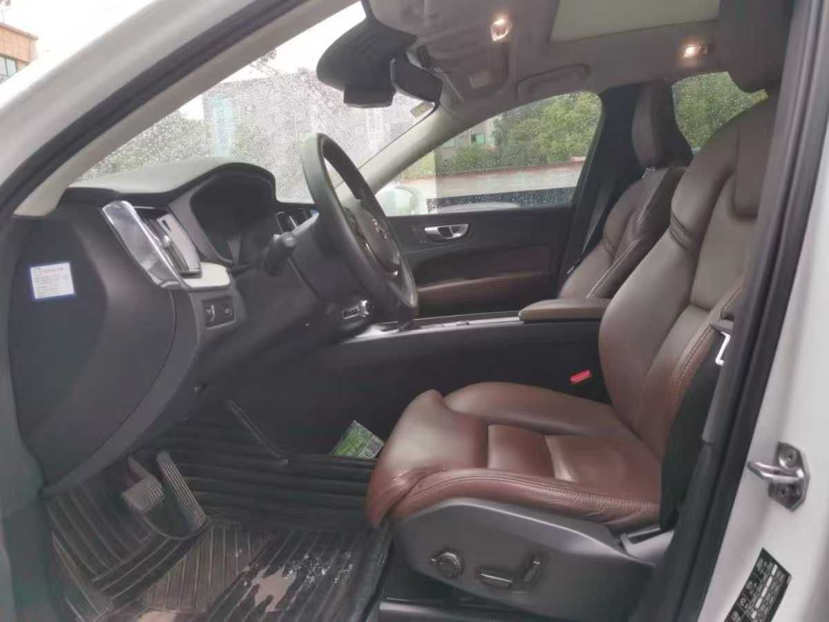 沃爾沃 XC60 圖片