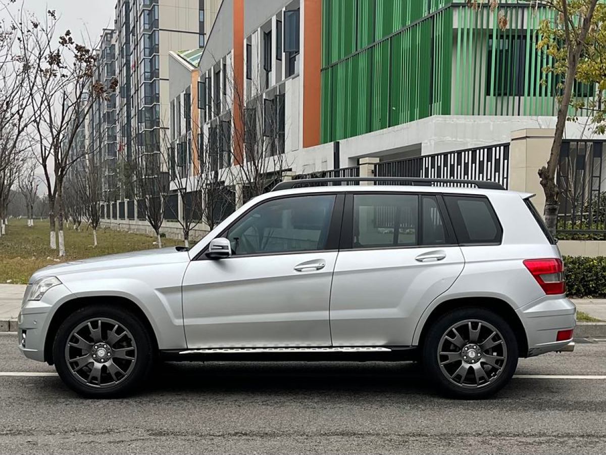 奔馳 奔馳GLK級  2011款 GLK 300 4MATIC 動感型圖片