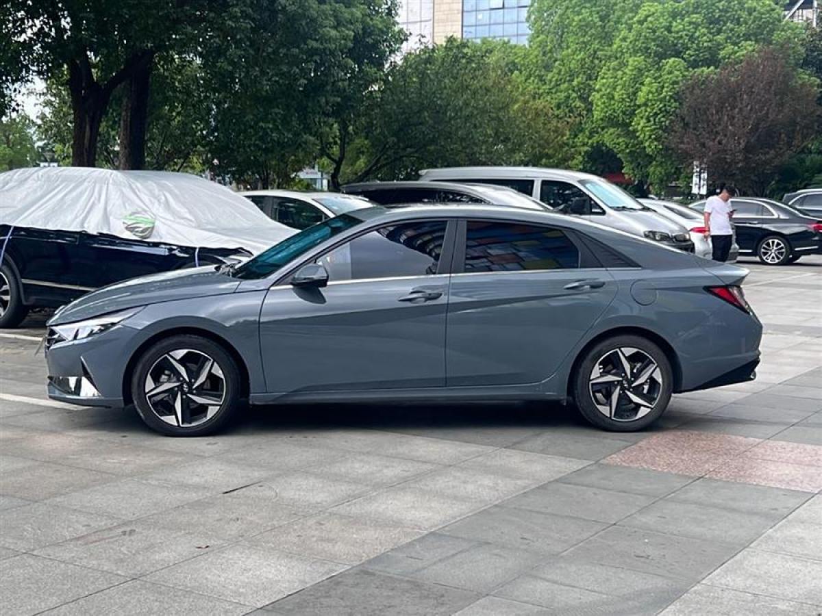 現(xiàn)代 伊蘭特  2022款 1.5L CVT GLS領(lǐng)先版圖片