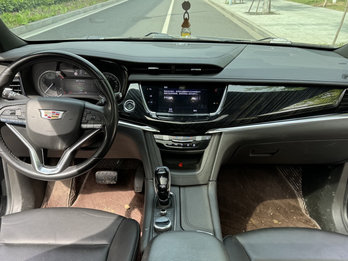 2019年9月凯迪拉克 XT6  2020款 改款 28T 六座四驱豪华型