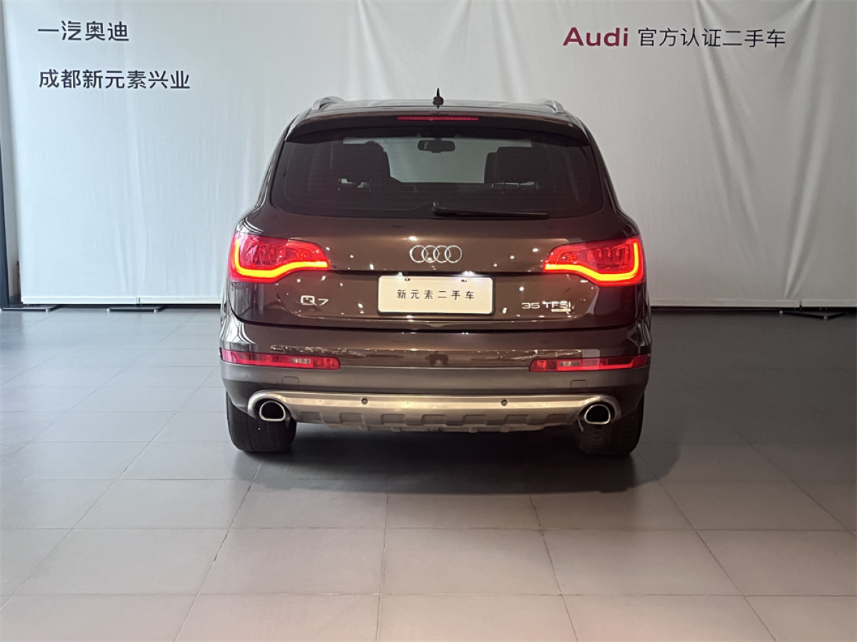 奧迪 奧迪Q7  2014款 35 TFSI 進(jìn)取型圖片