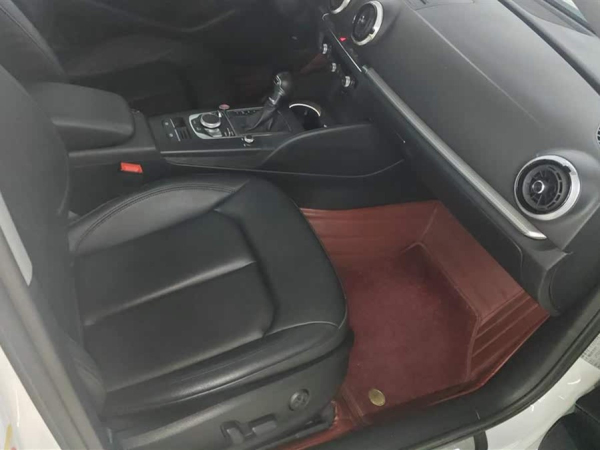 奧迪 奧迪A3  2019款 Limousine 35 TFSI 風(fēng)尚型 國VI圖片