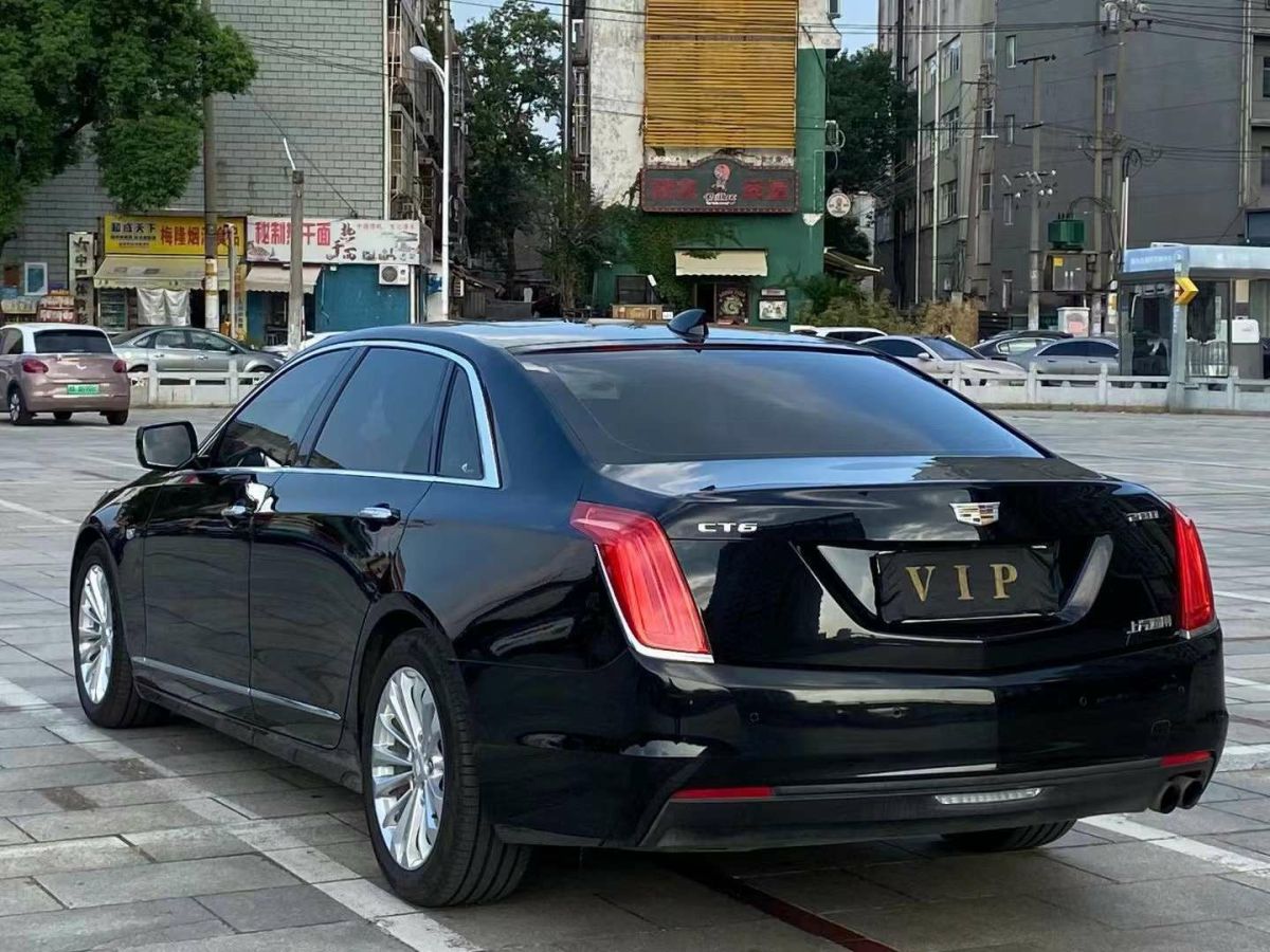 凱迪拉克 CT6  2016款 28T 豪華型圖片