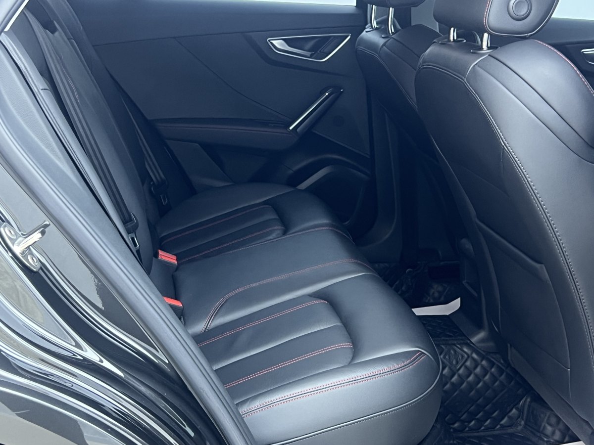 奧迪 奧迪Q2L  2024款 改款 35TFSI 進取動感型圖片