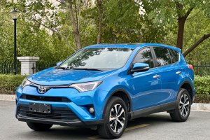 RAV4 丰田 荣放 2.0L CVT两驱风尚版