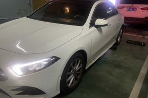 奔馳A級 奔馳 A 220 4MATIC