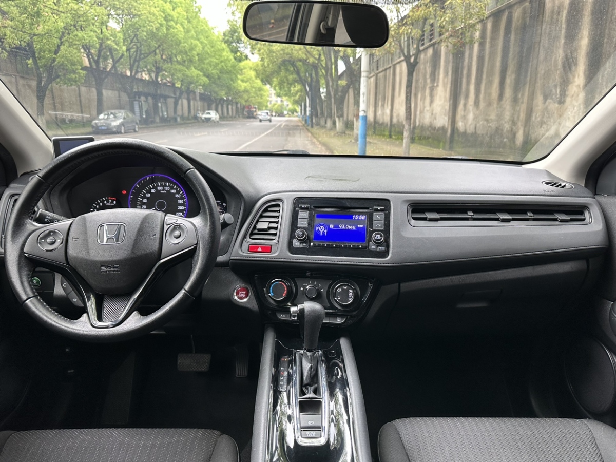2017年6月本田 缤智  2017款 1.5L CVT两驱舒适型