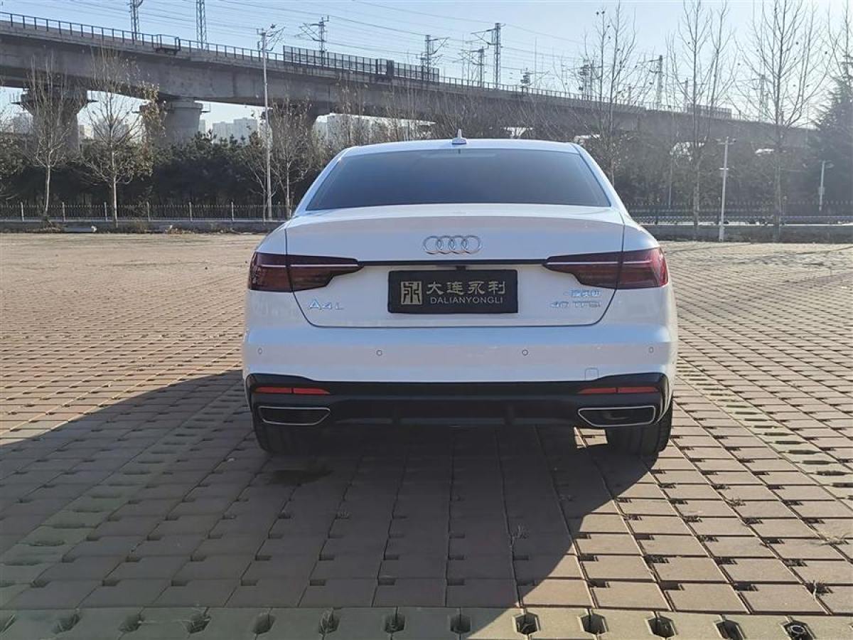 奧迪 奧迪A4L  2023款 40 TFSI 豪華動(dòng)感型圖片