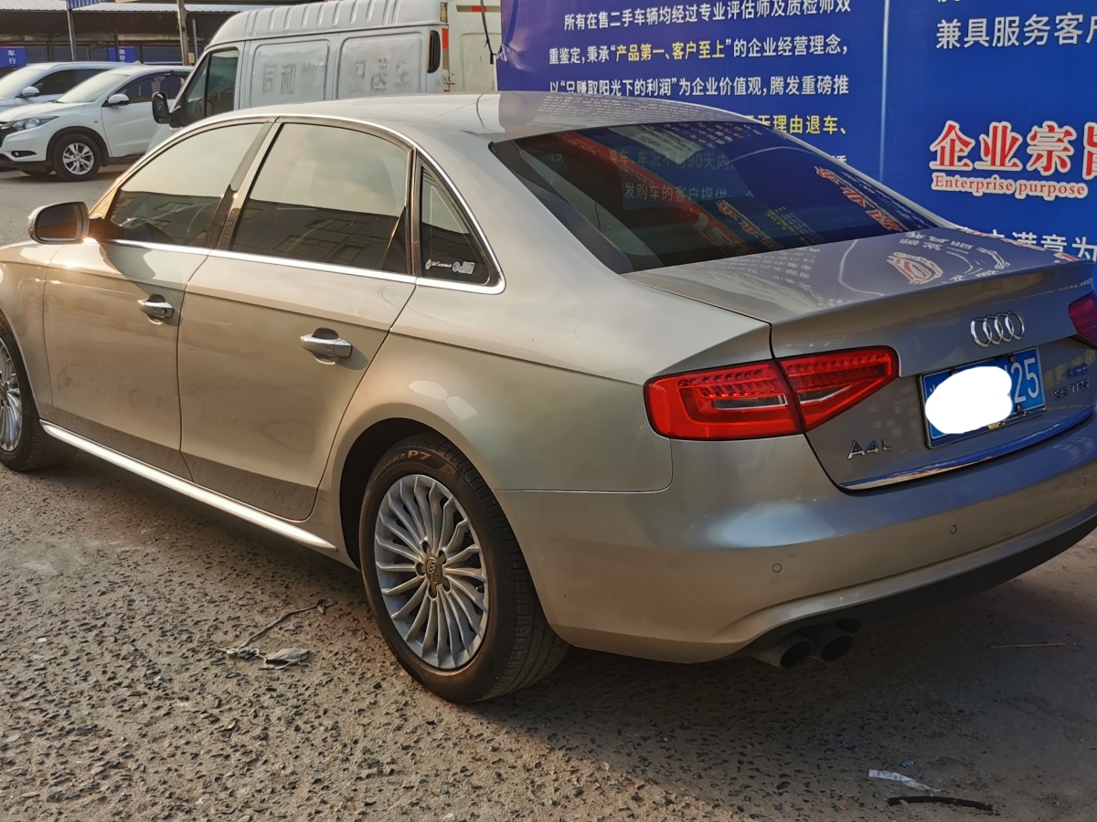 奧迪 奧迪A4L  2016款 35 TFSI 自動舒適型圖片