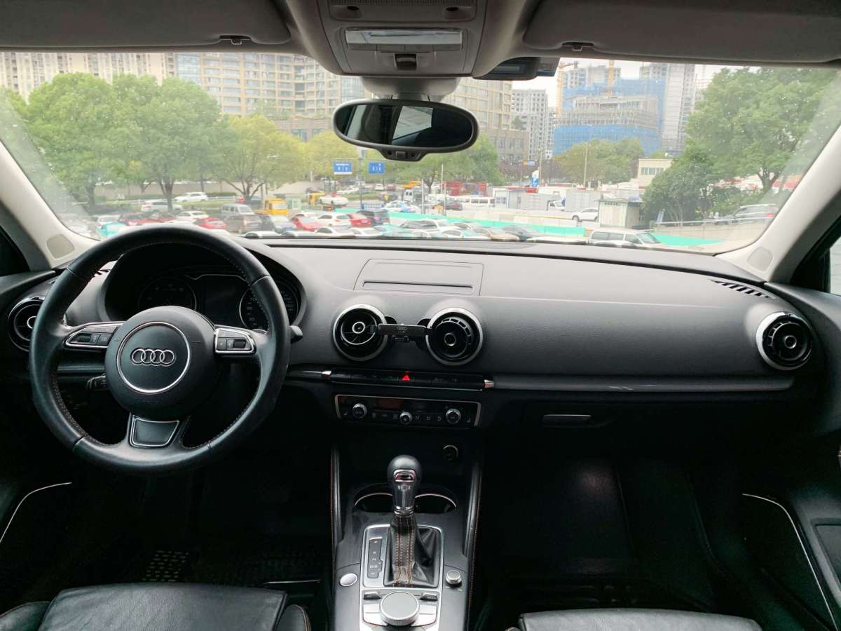 奧迪 奧迪A3  2014款 Sportback 40 TFSI S line 舒適型圖片