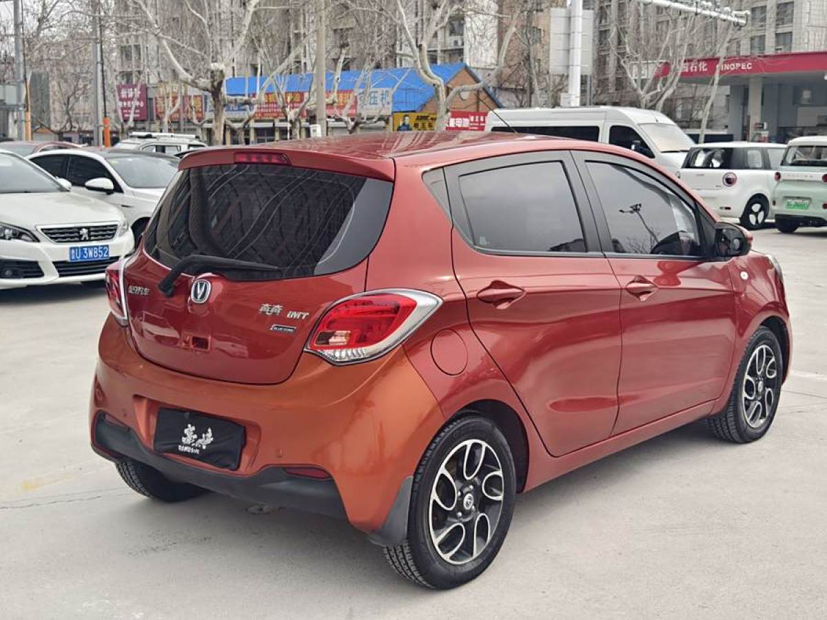 長(zhǎng)安 奔奔  2015款 1.4L IMT尊貴型 國V圖片