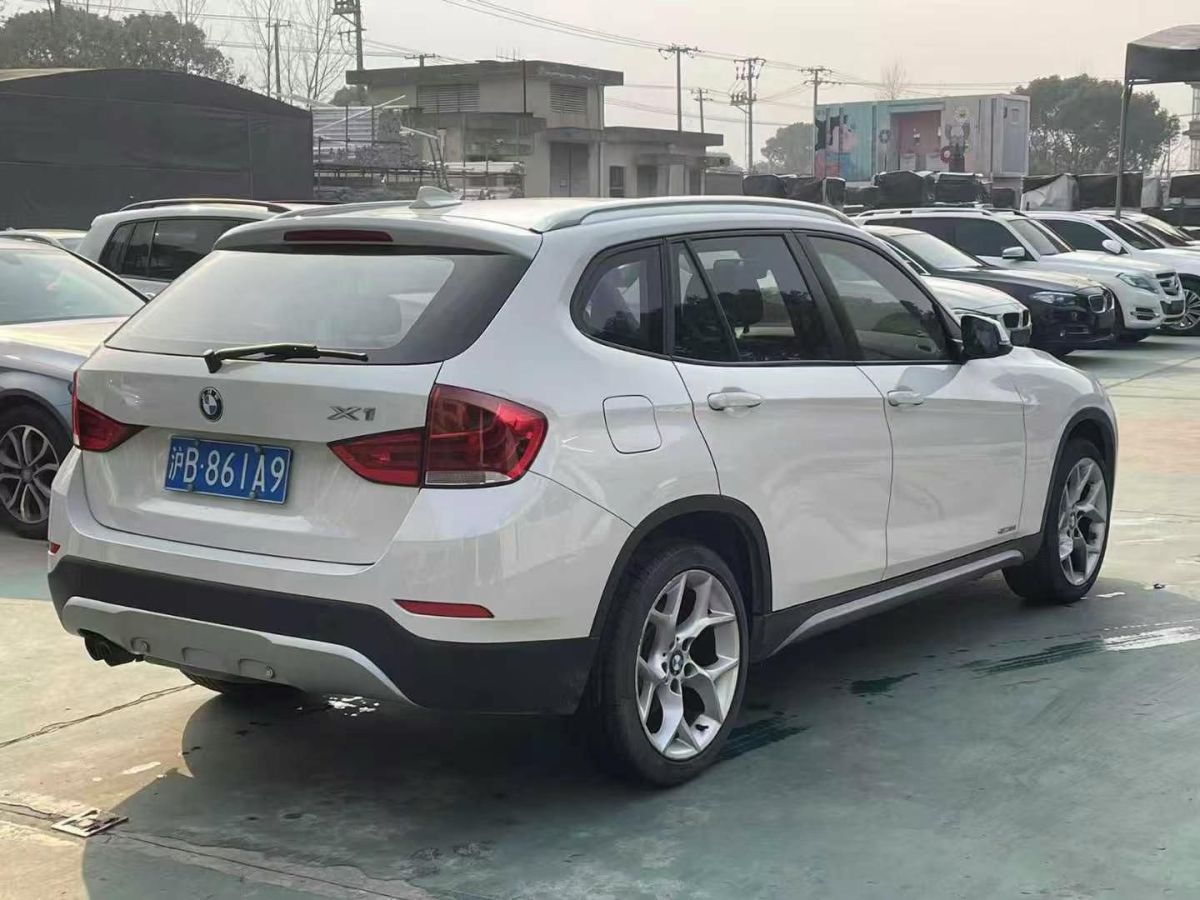 寶馬 寶馬X1  2015款 xDrive20i X套裝晉級(jí)版圖片