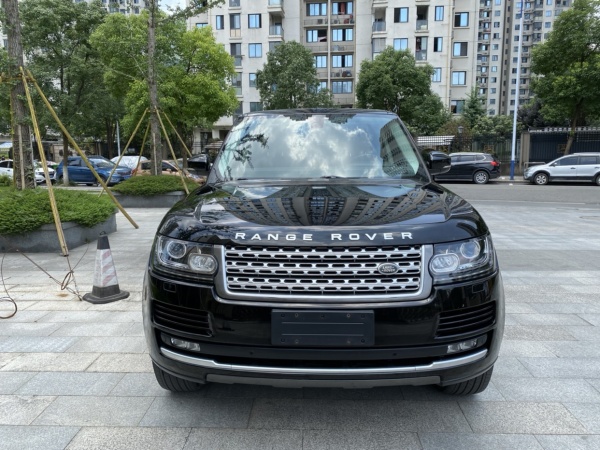 路虎 揽胜  2015款 3.0 V6 SC Vogue