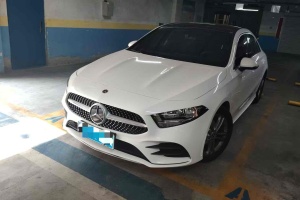 奔馳A級 奔馳 改款 A 180 L 運動轎車