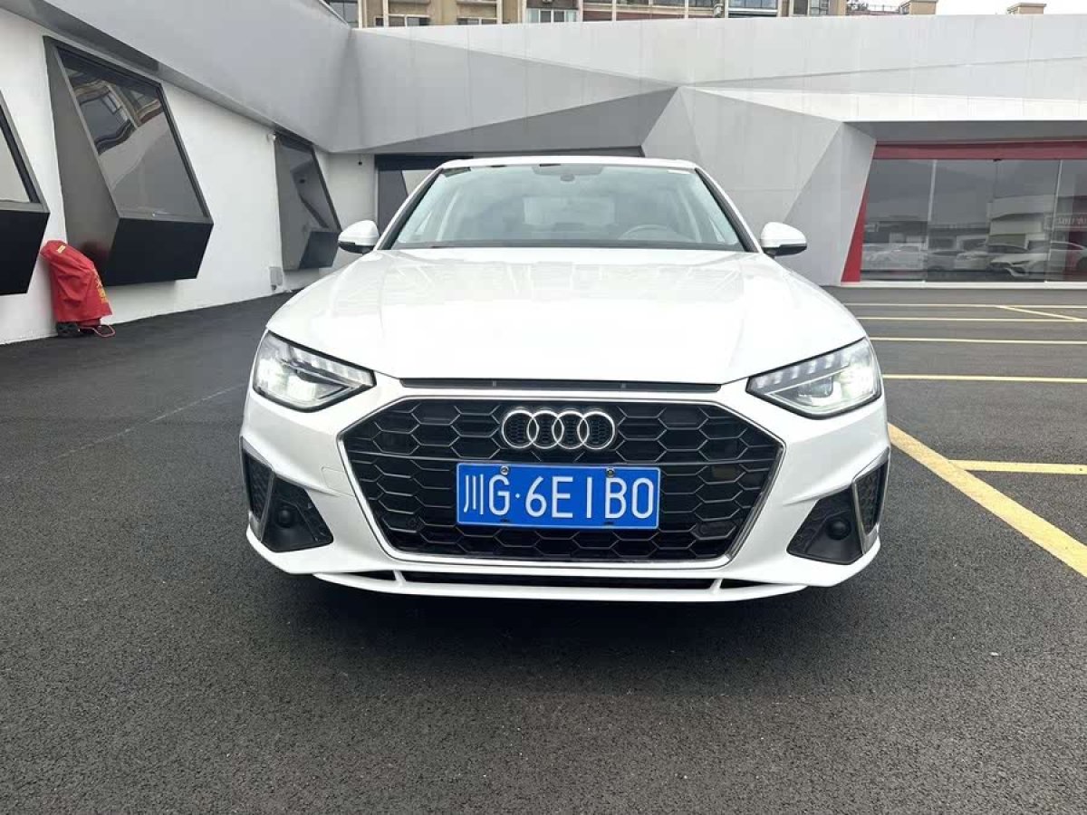 奧迪 奧迪A4L  2020款 40 TFSI 豪華動感型圖片
