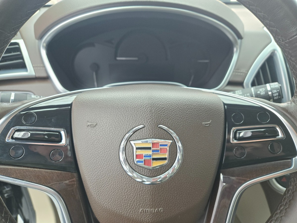 凱迪拉克 SRX  2015款 3.0L 精英型圖片