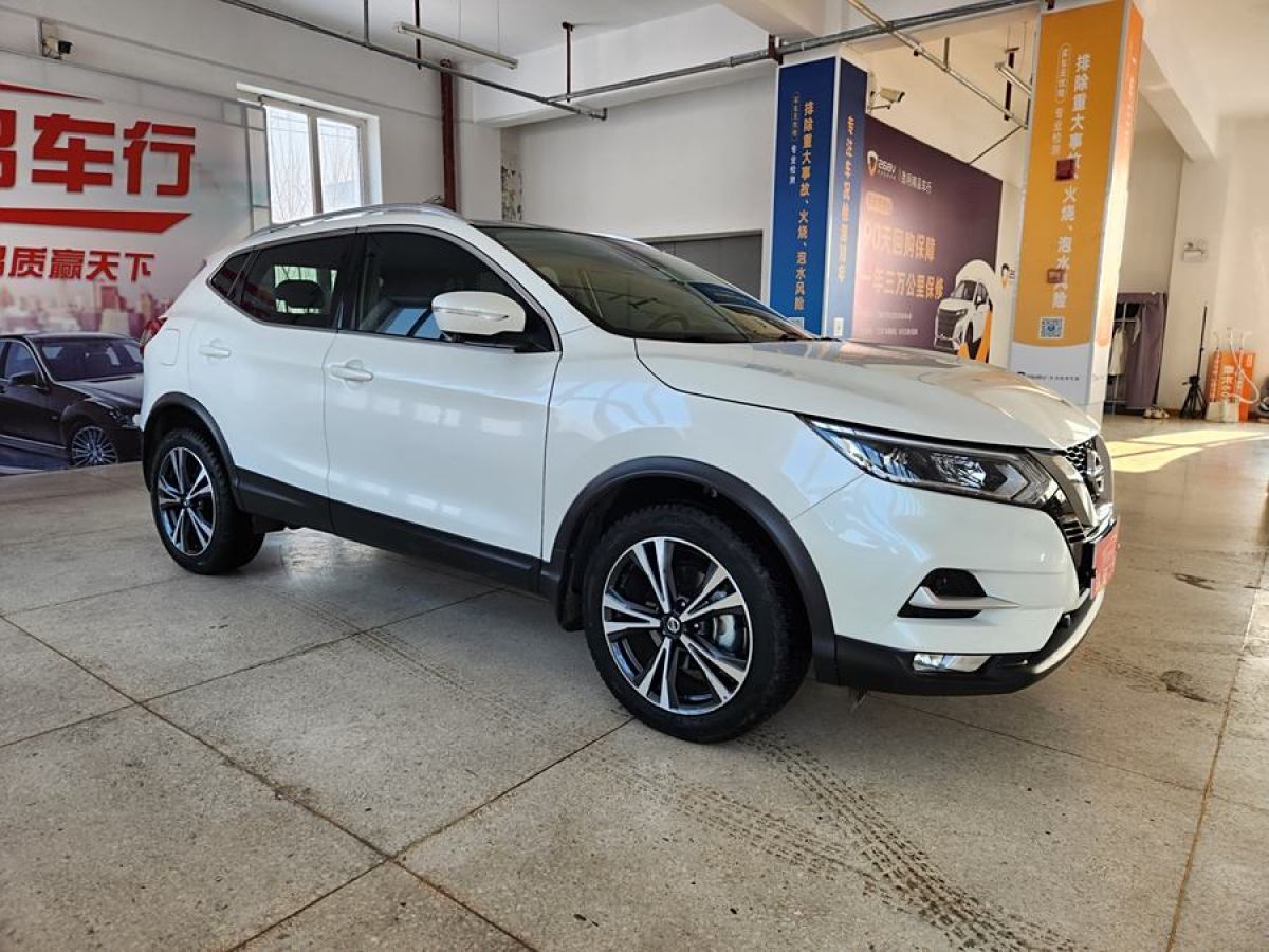 日產(chǎn) 逍客  2022款 2.0L CVT XV Prem.豪華版圖片