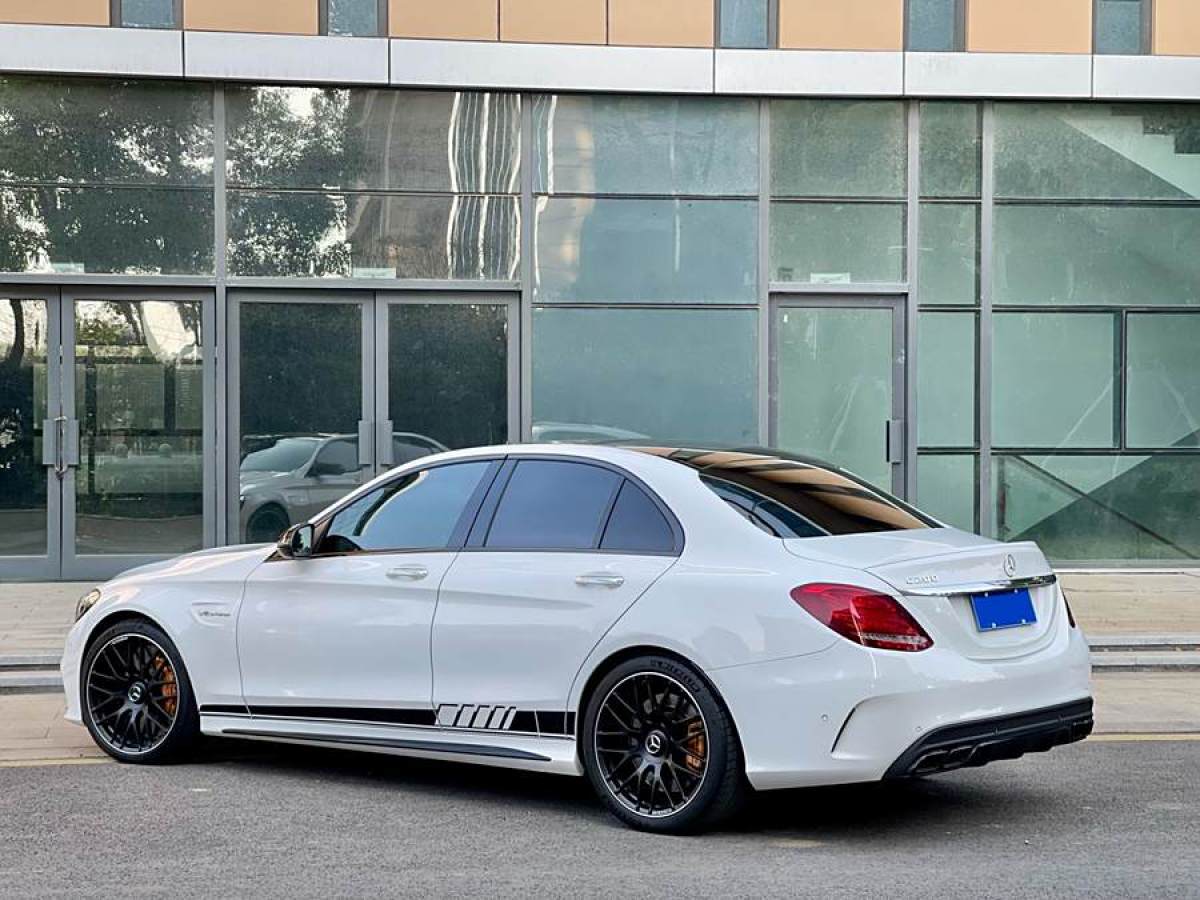 奔馳 奔馳C級(jí)AMG  2017款 AMG C 63 S圖片