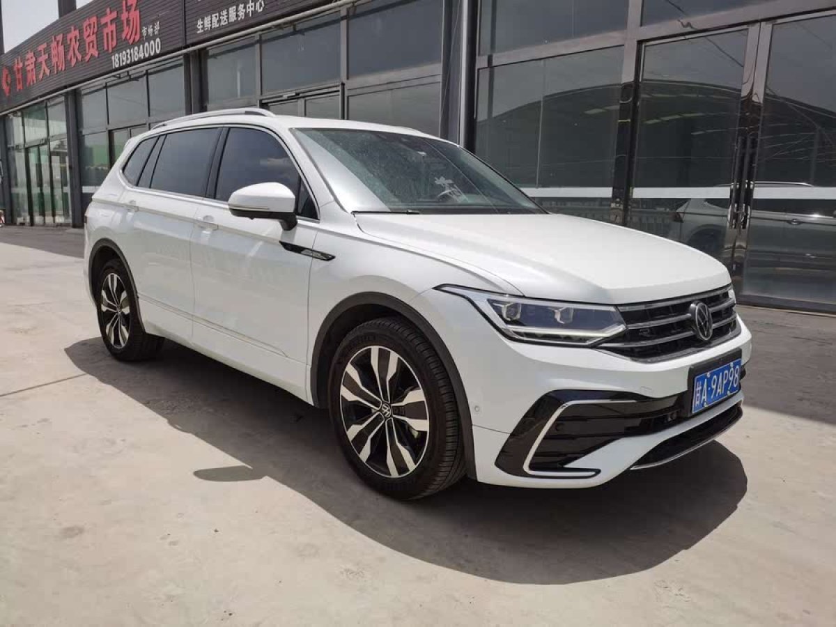 大眾 途觀L  2023款 改款 330TSI 自動(dòng)兩驅(qū)R-Line越享版圖片