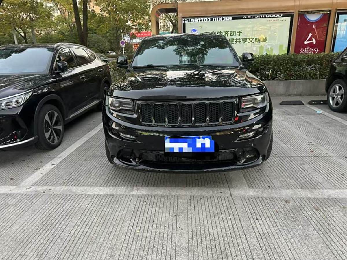 Jeep 大切諾基 SRT  2014款 6.4L SRT8圖片