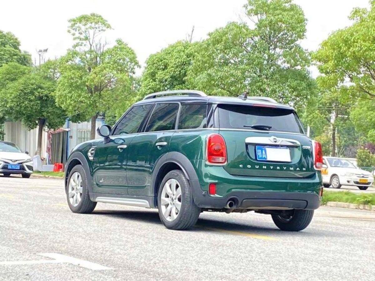 2018年3月MINI COUNTRYMAN  2018款 1.5T COOPER ALL4 經(jīng)典派