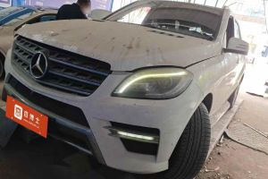 奔馳M級(jí) 奔馳 ML 320 4MATIC
