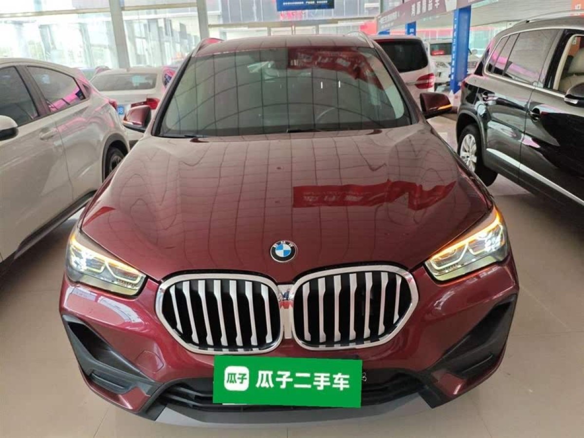 寶馬 寶馬X1  2021款 改款 sDrive20Li 時(shí)尚型圖片