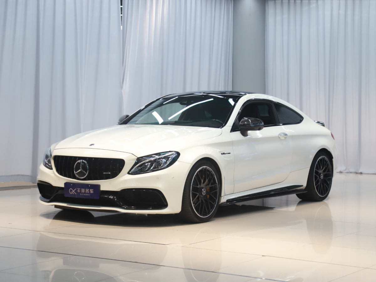 2017年2月奔馳 奔馳C級AMG  2016款 AMG C 63 S Coupe