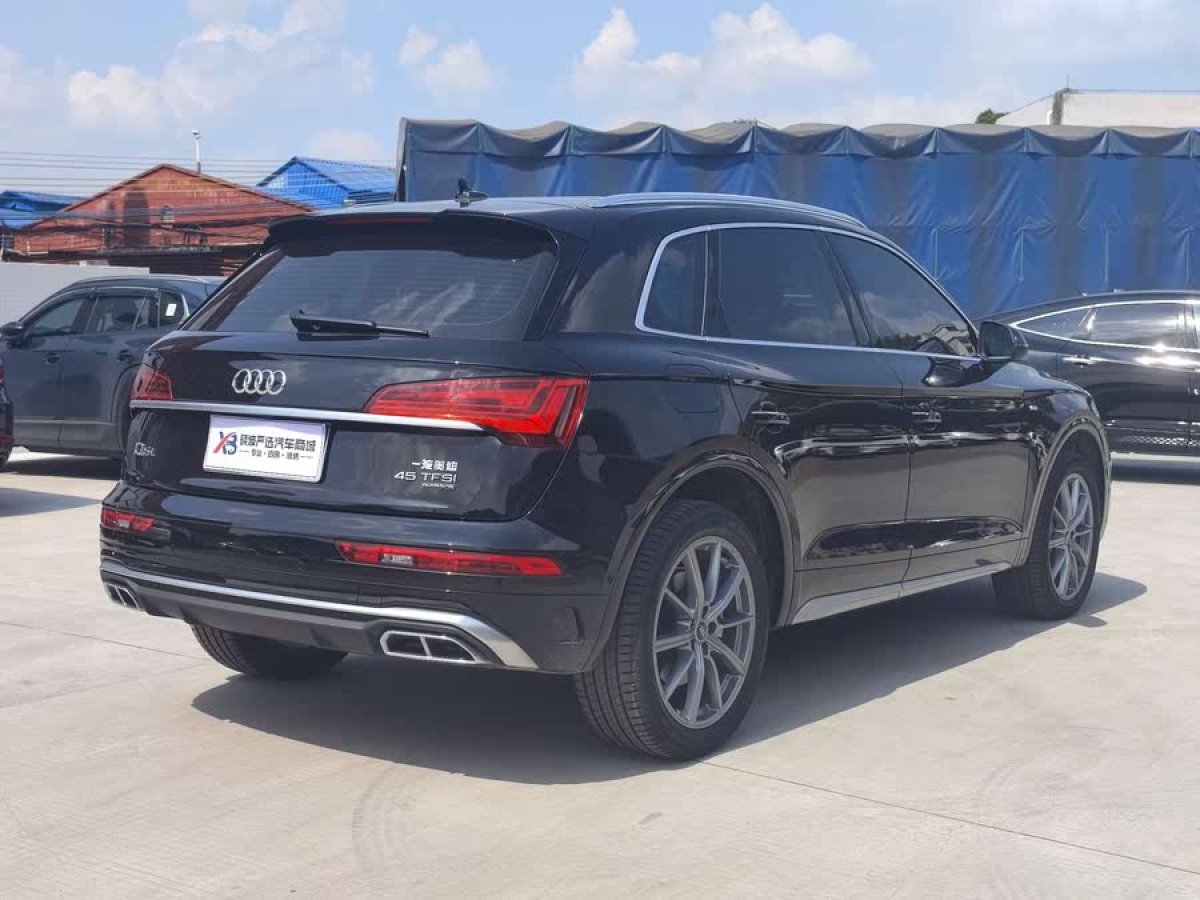 奧迪 奧迪Q5L  2022款 改款 45T 豪華動(dòng)感型圖片