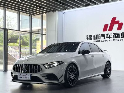 2021年9月 奔馳 奔馳A級(jí)AMG AMG A 35 4MATIC圖片