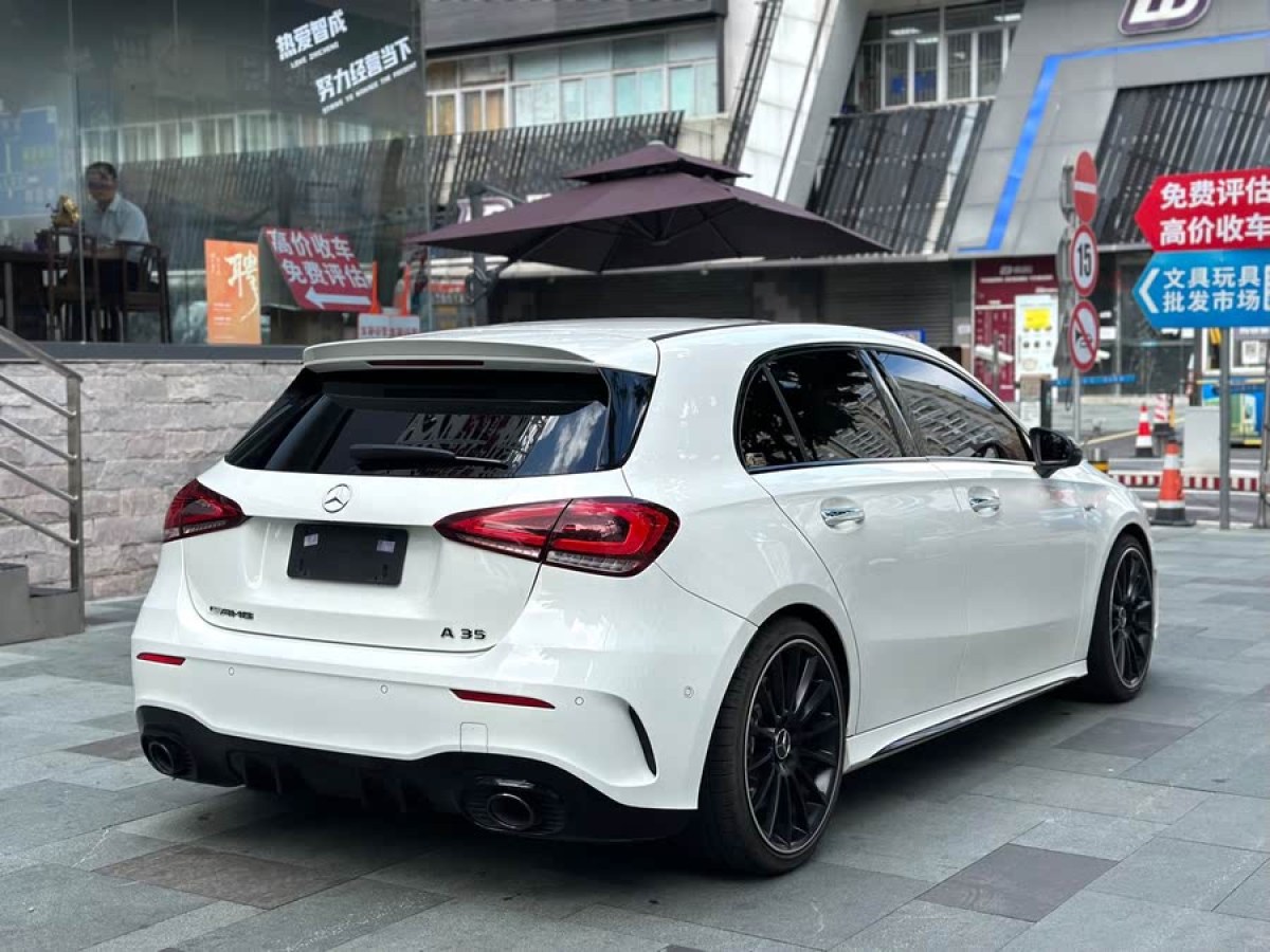 奔馳 奔馳A級AMG  2023款 AMG A 35 4MATIC圖片