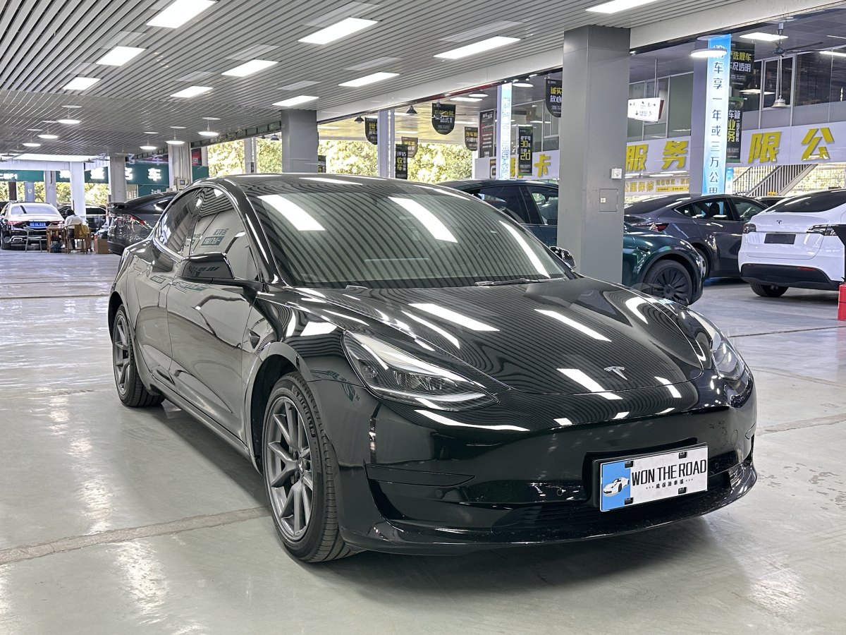 特斯拉 Model Y  2022款 改款 后輪驅(qū)動(dòng)版圖片