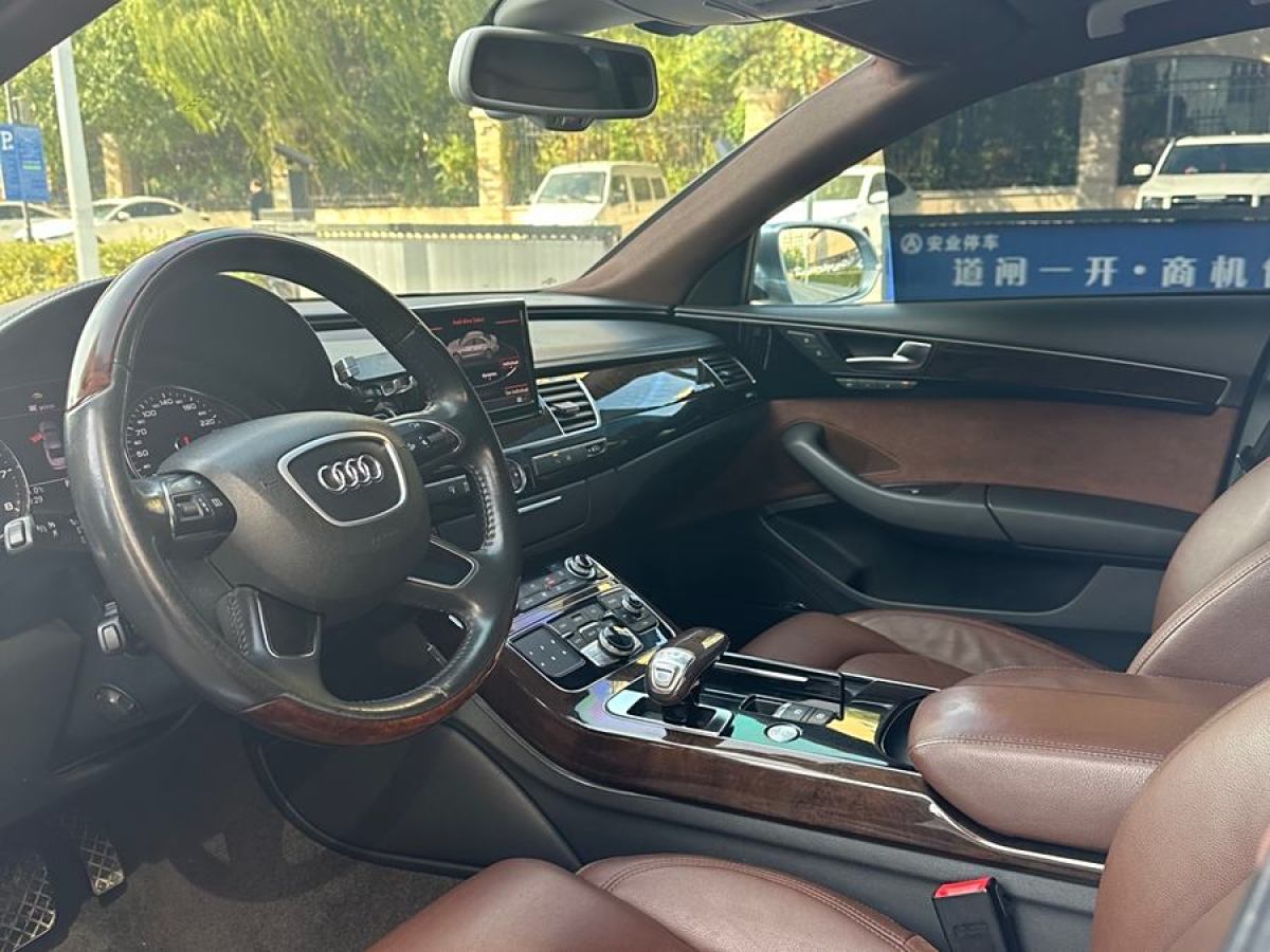 奧迪 奧迪A8  2012款 A8L 45 TFSI quattro舒適型圖片