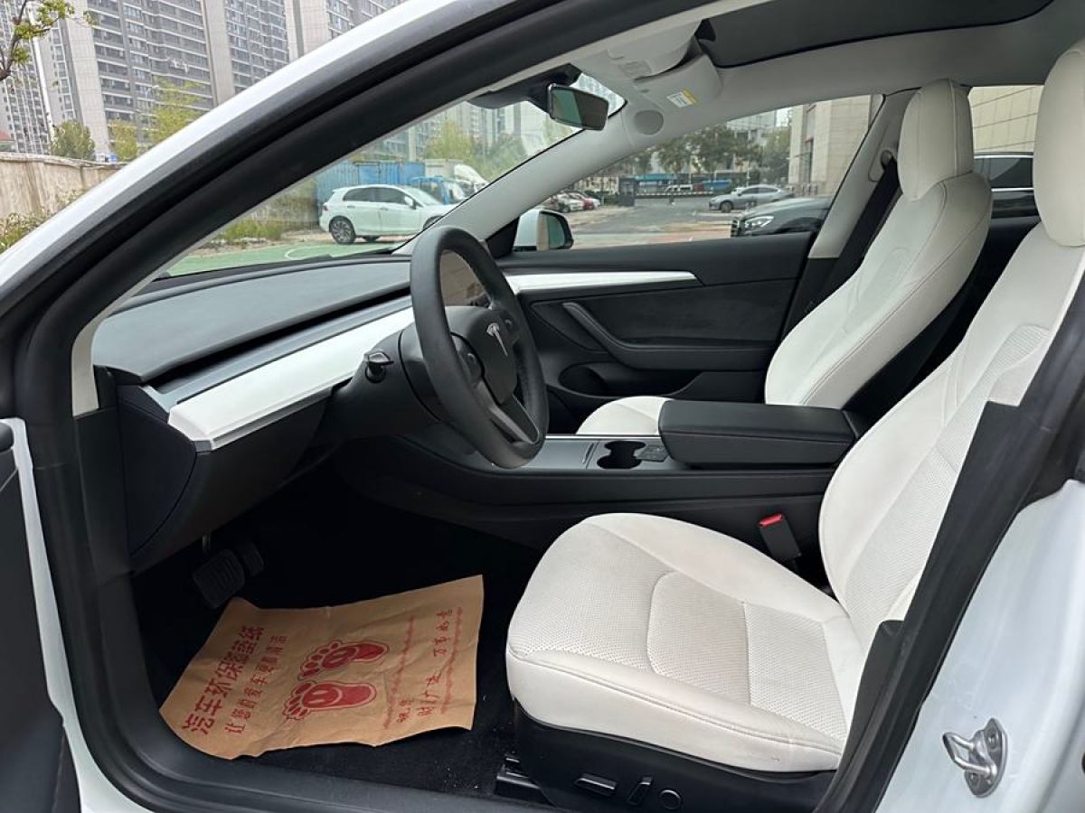 特斯拉 Model Y  2022款 改款 后輪驅(qū)動(dòng)版圖片