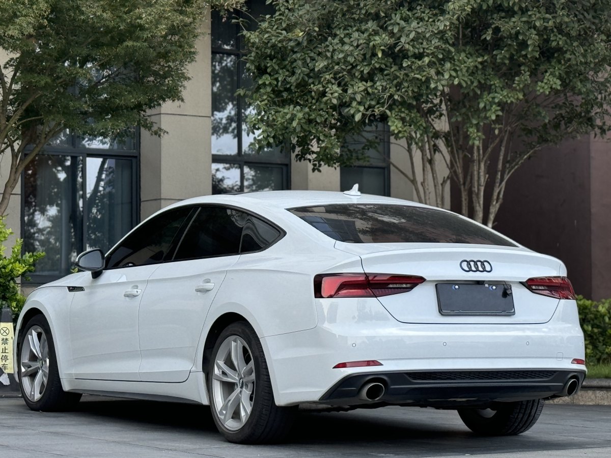 奧迪 奧迪A5  2019款 Sportback 40 TFSI 時尚型圖片