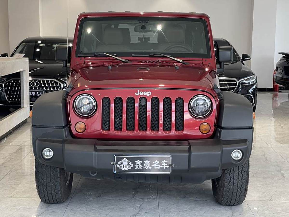 Jeep 牧馬人  2013款 3.6L Rubicon 兩門(mén)版圖片