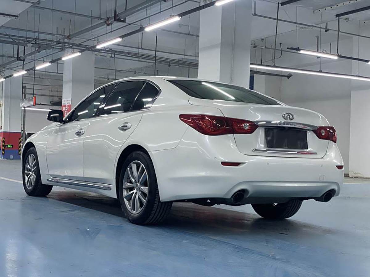 英菲尼迪 Q50L  2015款 2.0T 悅享版圖片