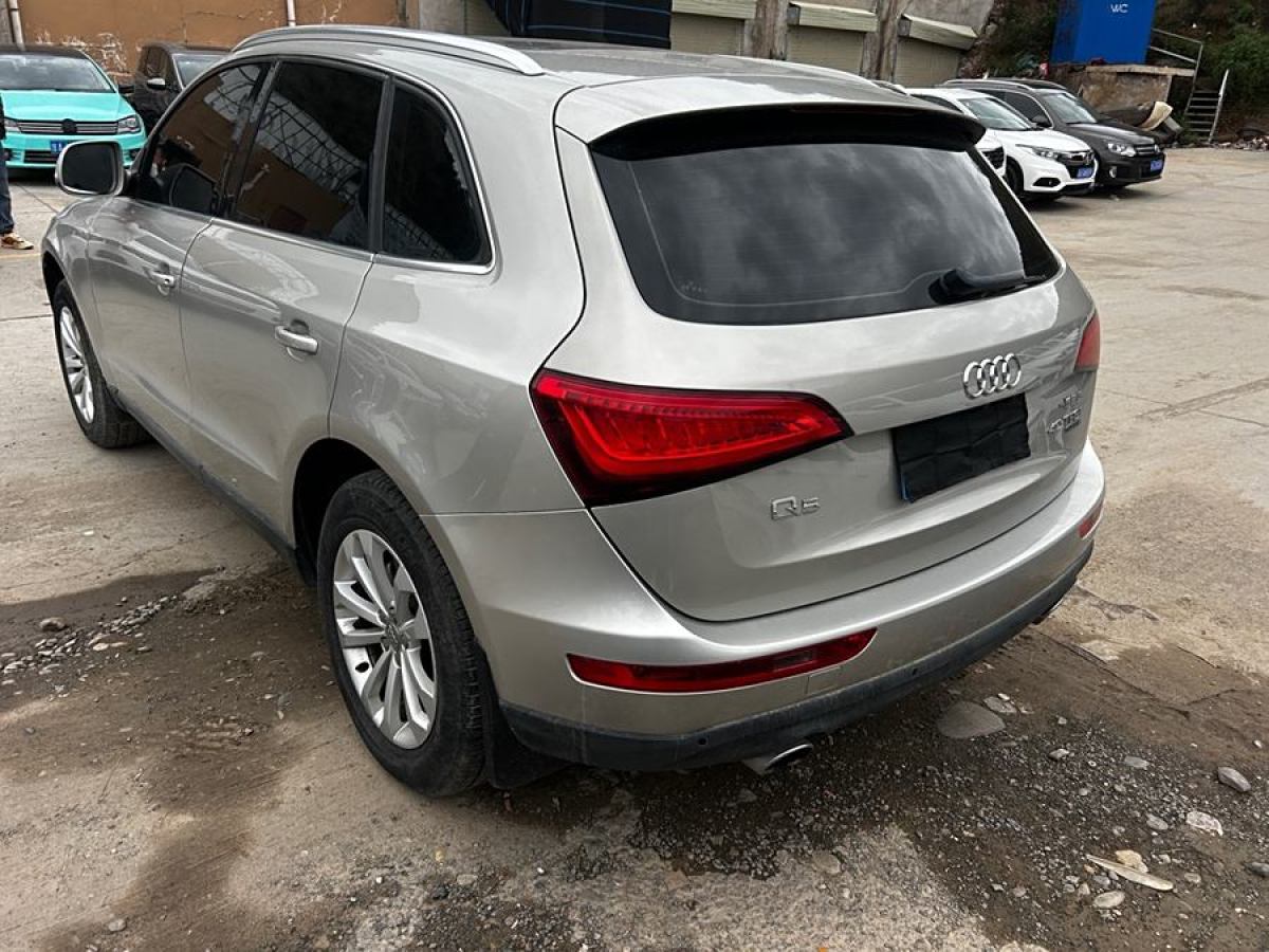 奧迪 奧迪Q5  2015款 40 TFSI 技術(shù)型圖片