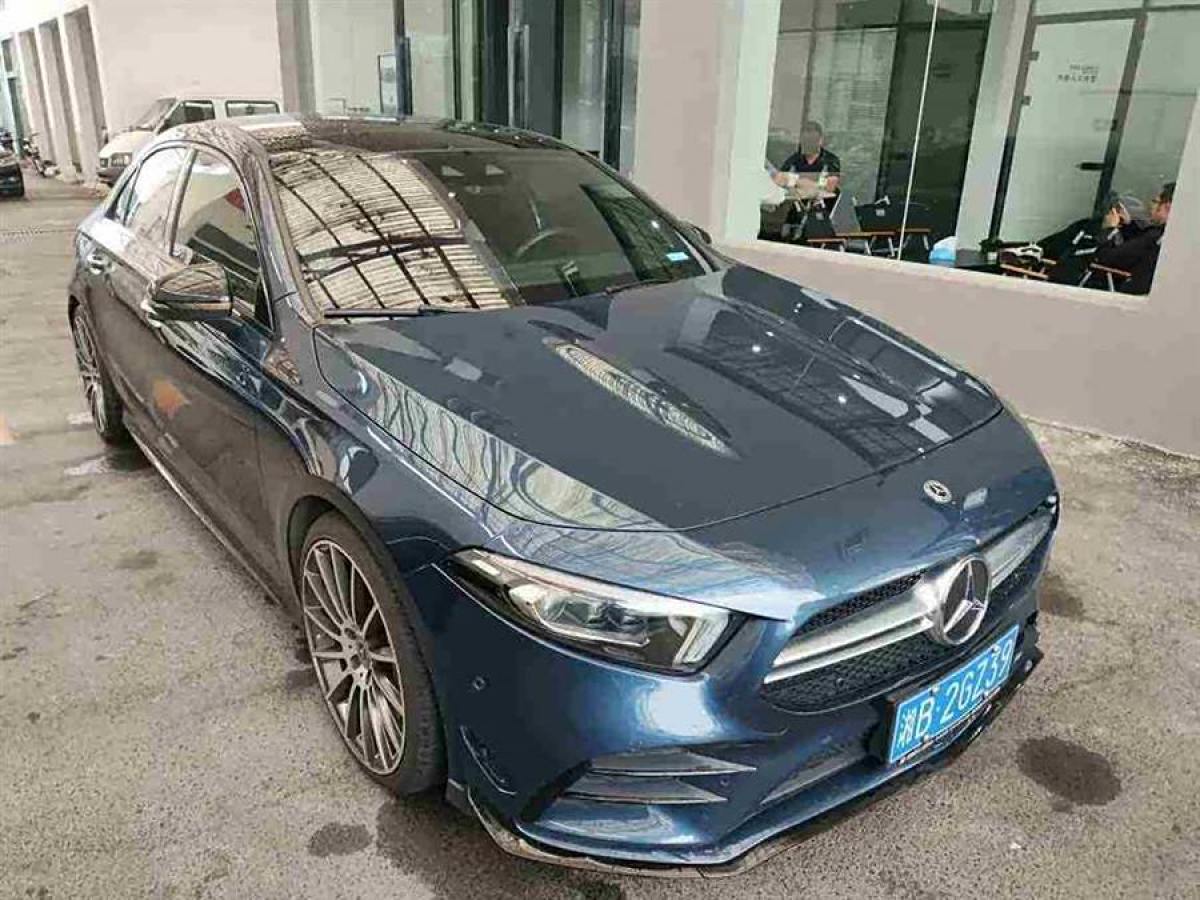 奔馳 奔馳A級AMG  2020款 改款 AMG A 35 4MATIC 先型特別版圖片